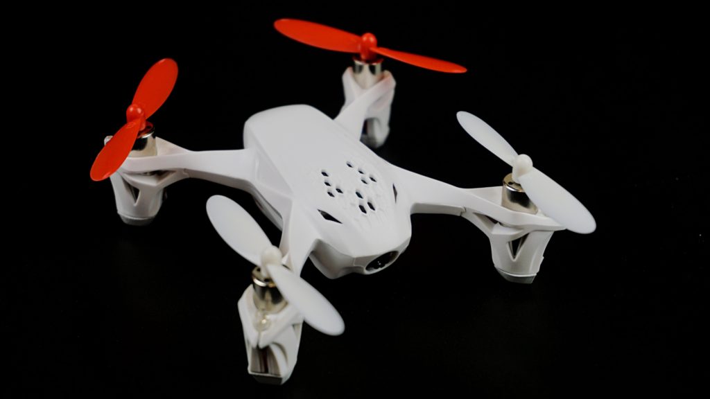 X4 H107D -A Quick FPV Drone - Half Drones