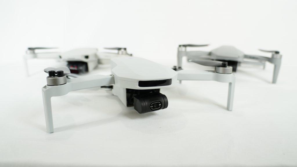 Potensic Atom  One of the best options under $300 - Half Chrome Drones